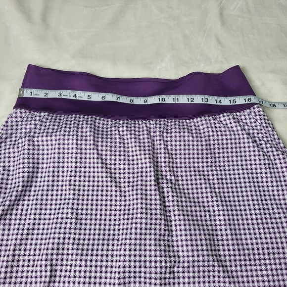 Puma Power Shape Dry Cell Golf Skirt With Pockets. Purple And White. Size XL - Picture 3 of 11